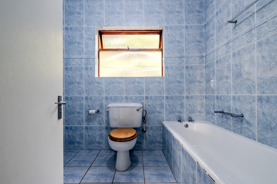 5 Bedroom Property for Sale in Camps Bay Western Cape